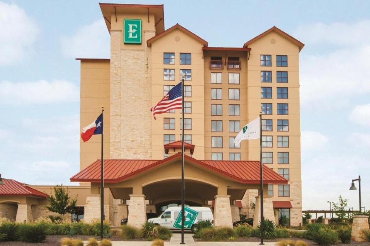 Embassy Suites San Marcos Hotel Conference Center Bagian luar foto