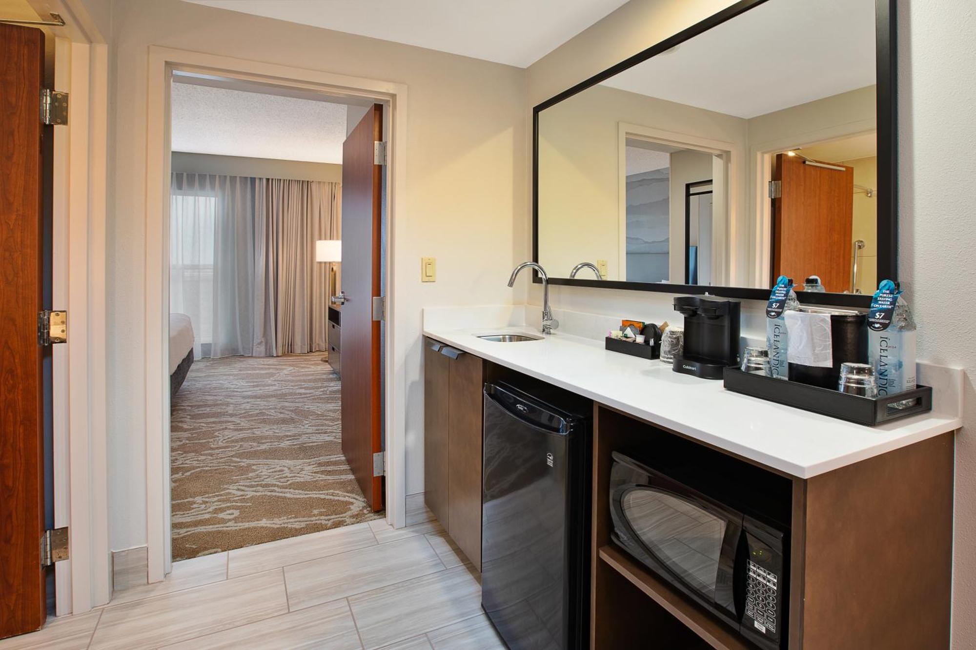Embassy Suites San Marcos Hotel Conference Center Bagian luar foto