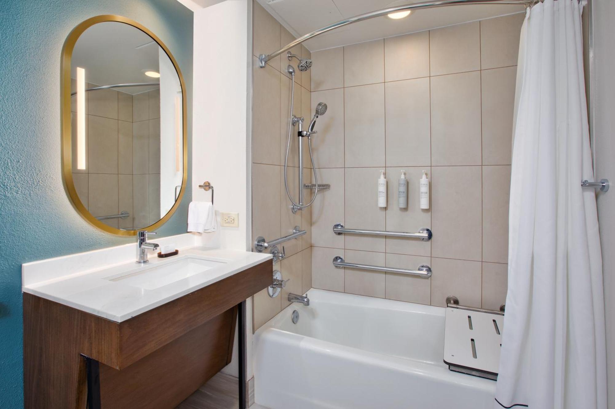 Embassy Suites San Marcos Hotel Conference Center Bagian luar foto