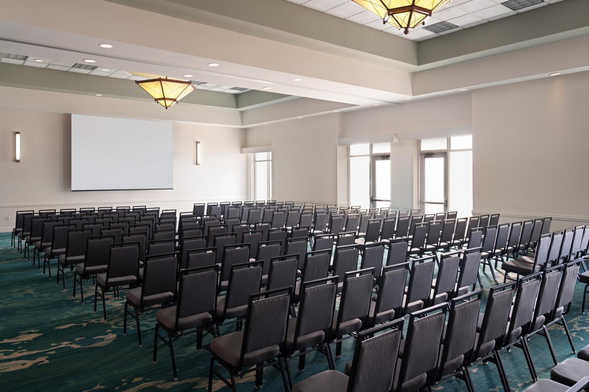 Embassy Suites San Marcos Hotel Conference Center Bagian luar foto
