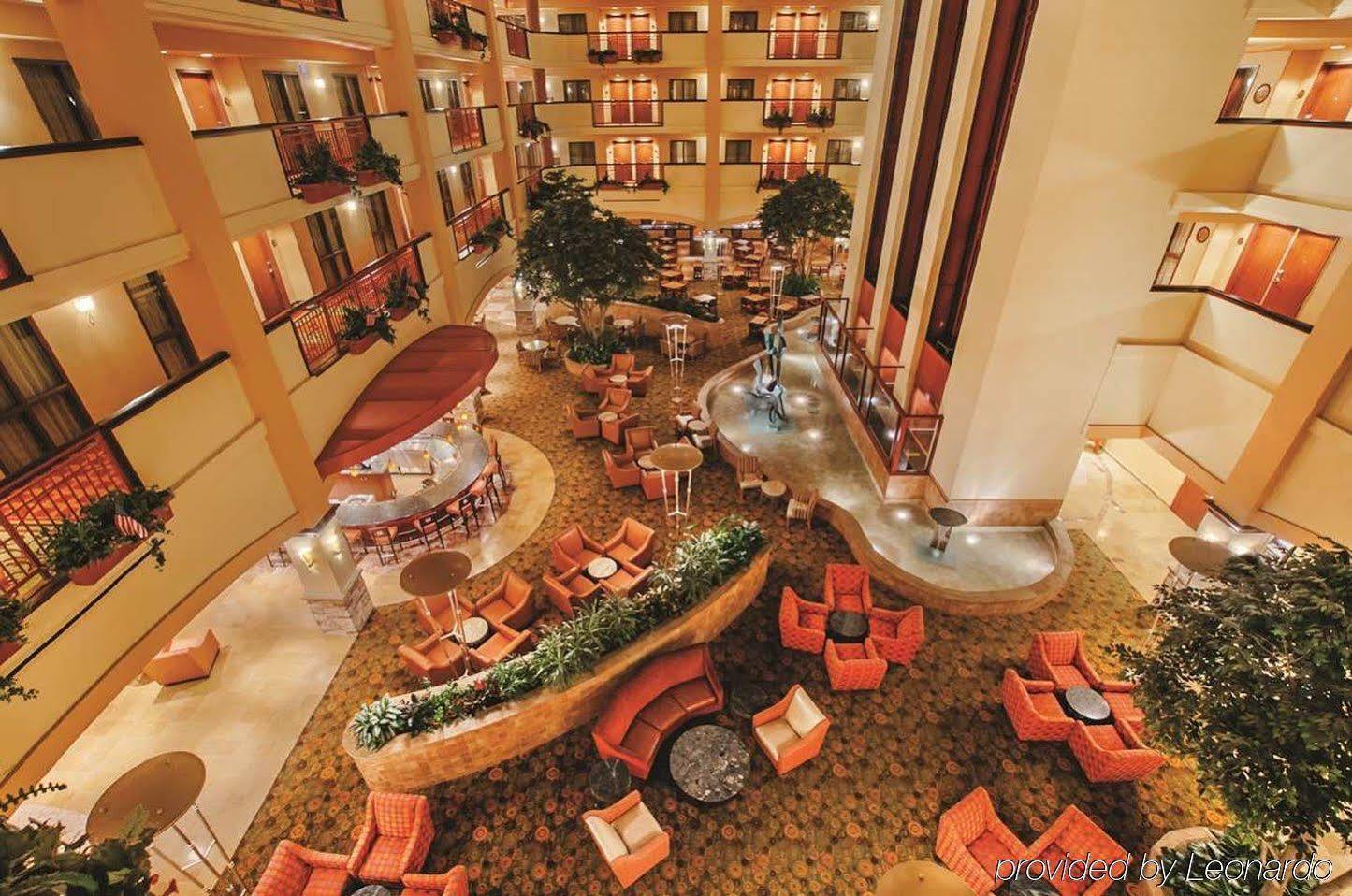 Embassy Suites San Marcos Hotel Conference Center Bagian luar foto
